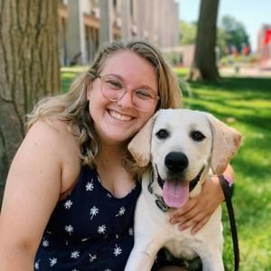 Meet your Posher, Danielle